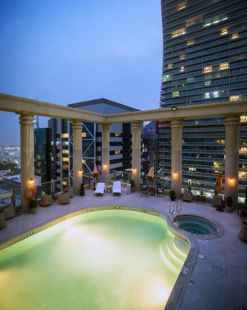 Oryx Hotel 4*