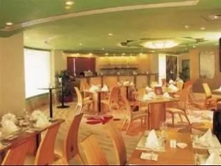 Oryx Hotel 